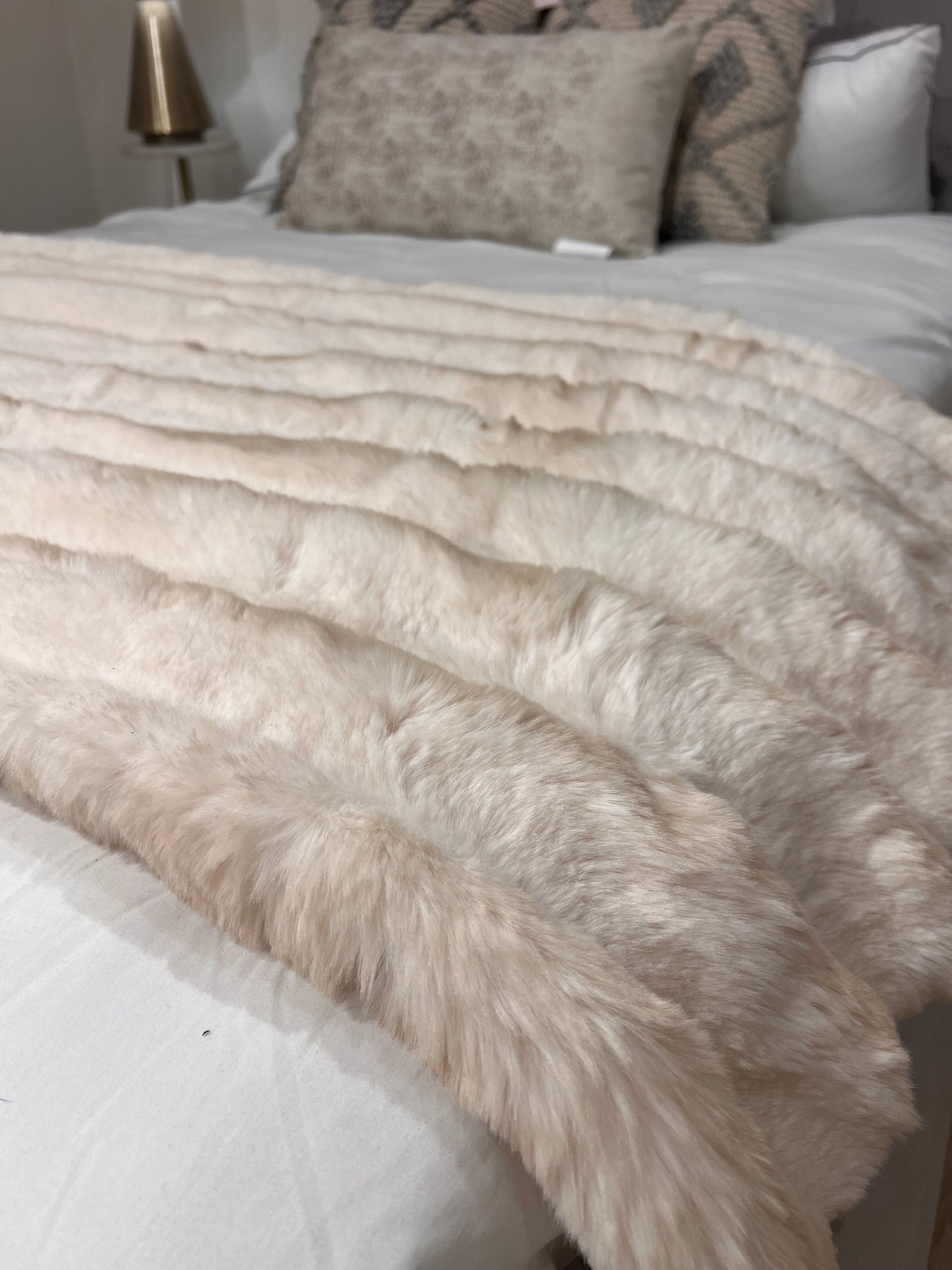 Rexa Faux Chinchilla Fur Throw Blanket, Assorted Colors