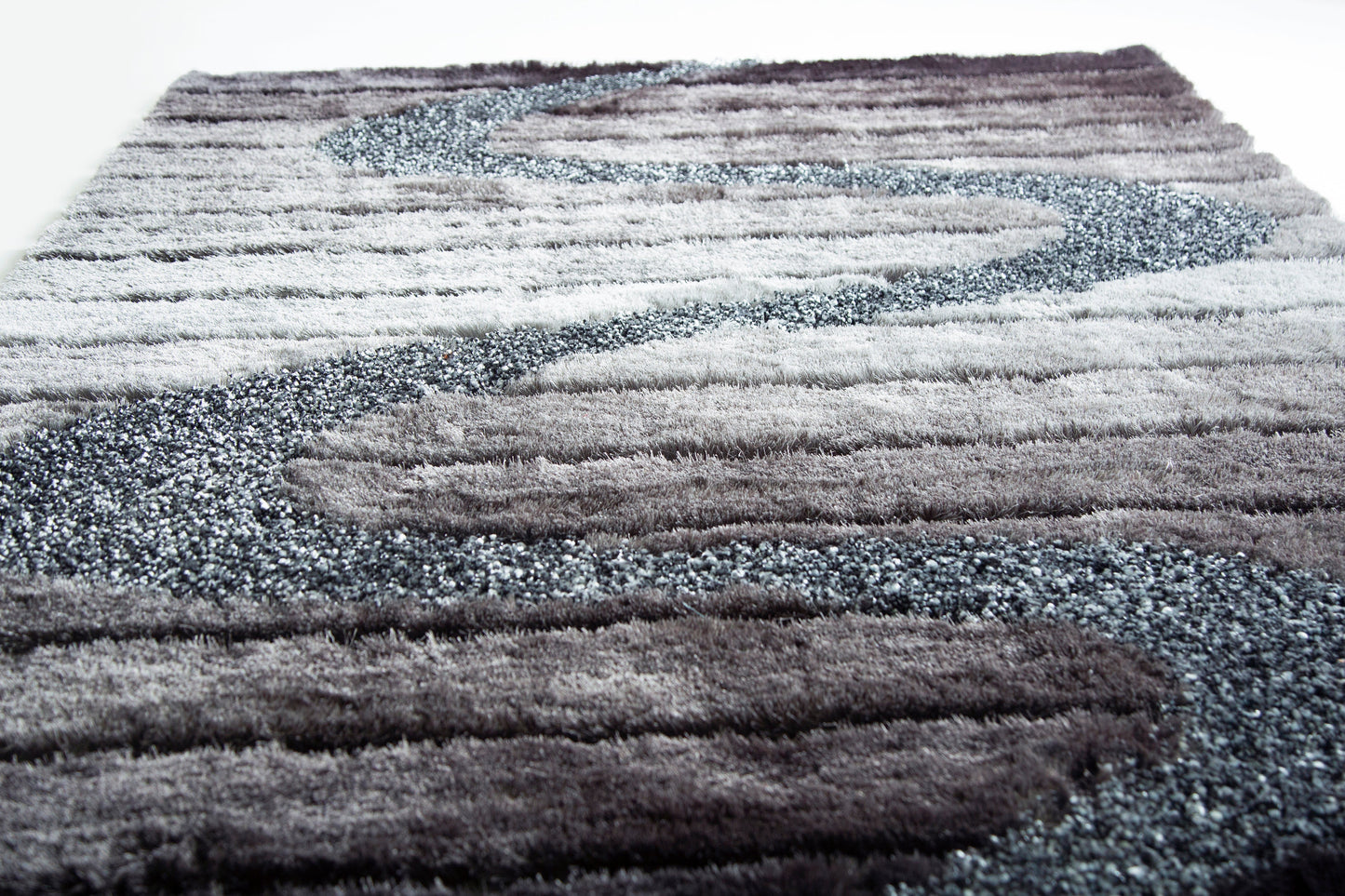 S.V.D. Silver Lining Area Rug, Gray