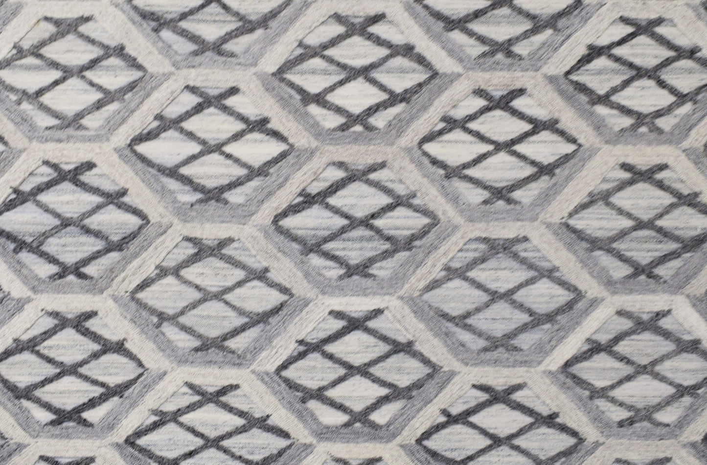 Finite Mosaics, Twilight Bind Area Rug, Beige & Silver