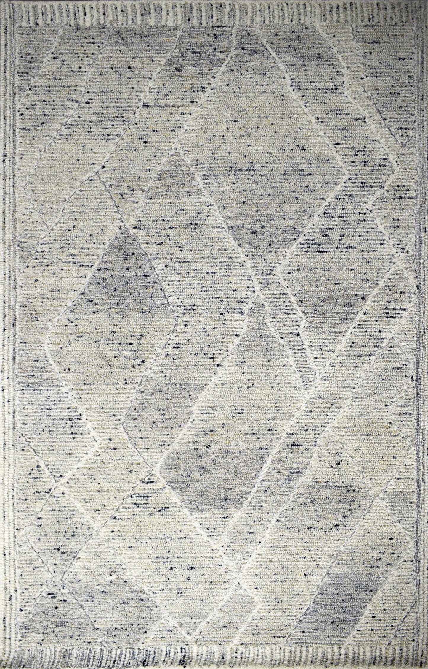 Finite Mosaics, Diamond Mountains Area Rug, Silver & Gray