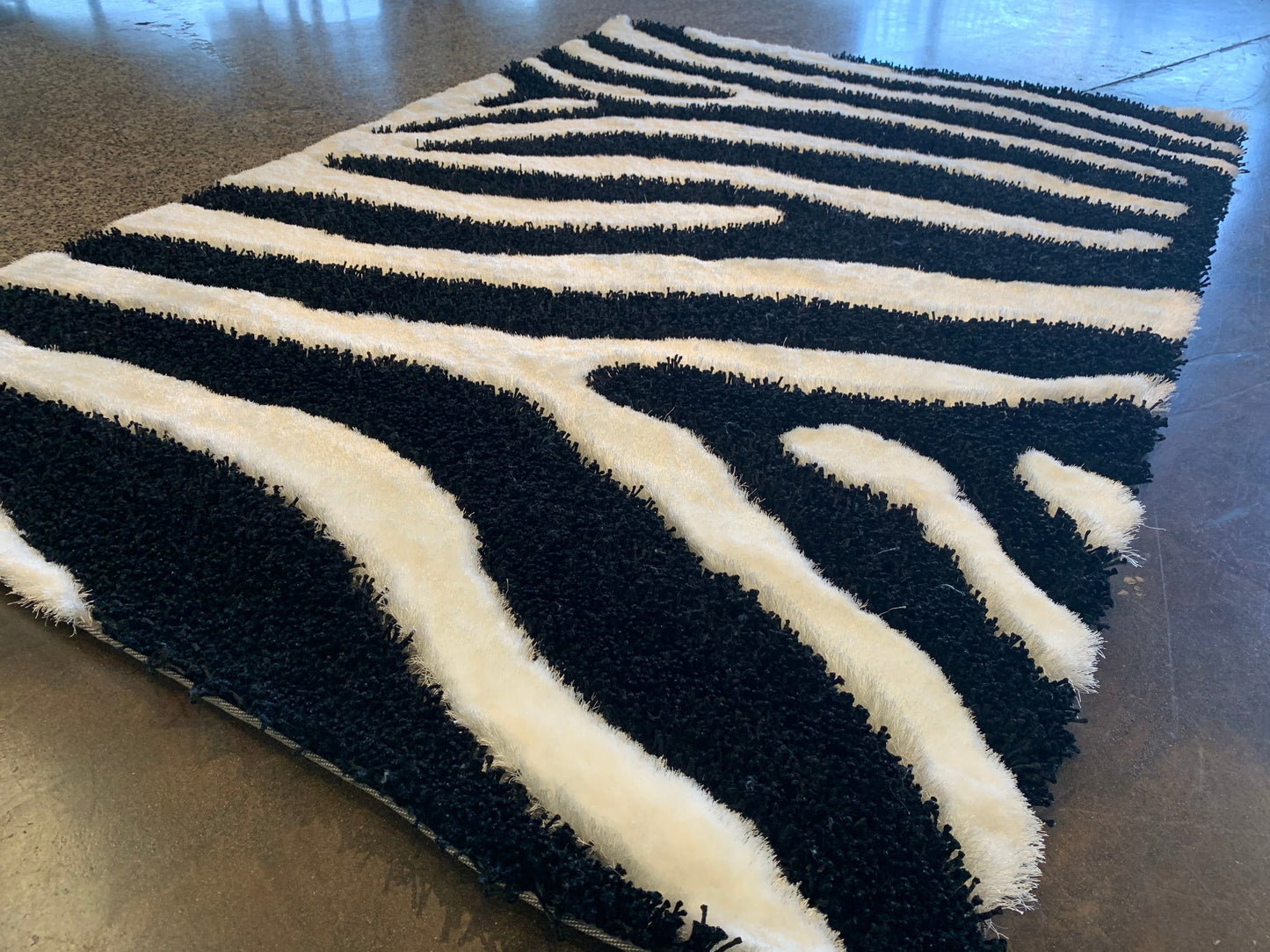 S.V.D. Zebra Area Rug, Black & White