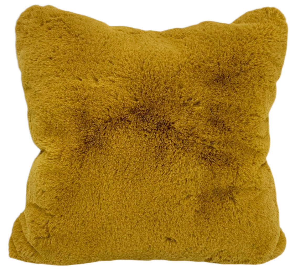 Modern Soft Luxury Chinchilla Feel Faux Fur Pillow by Rug Factory Plus - Rug Factory Plus