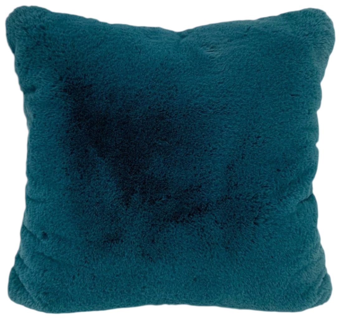 Modern Soft Luxury Chinchilla Feel Faux Fur Pillow by Rug Factory Plus - Rug Factory Plus