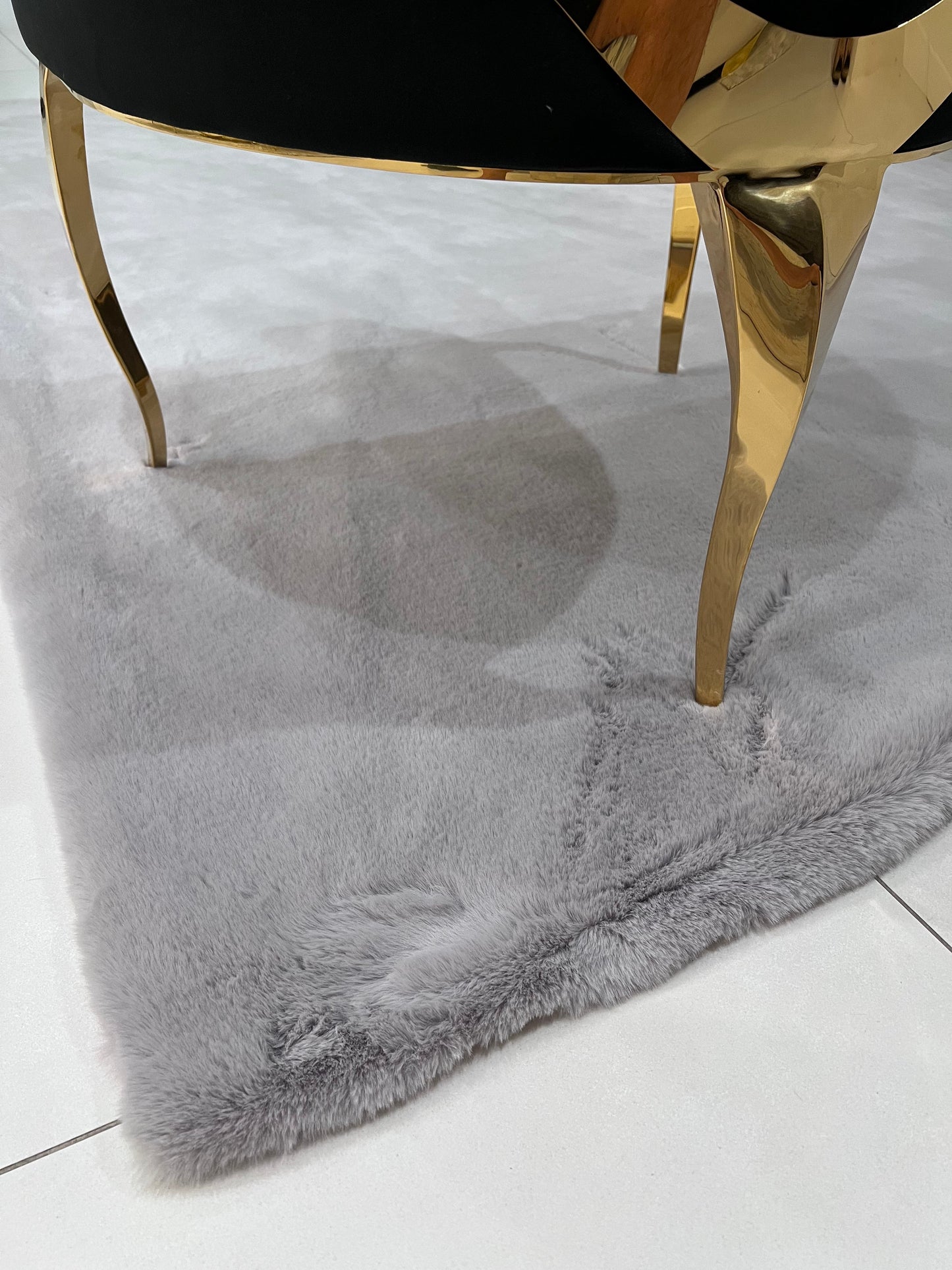 Bella Luxury Faux Fur Area Rug, Assorted Colors