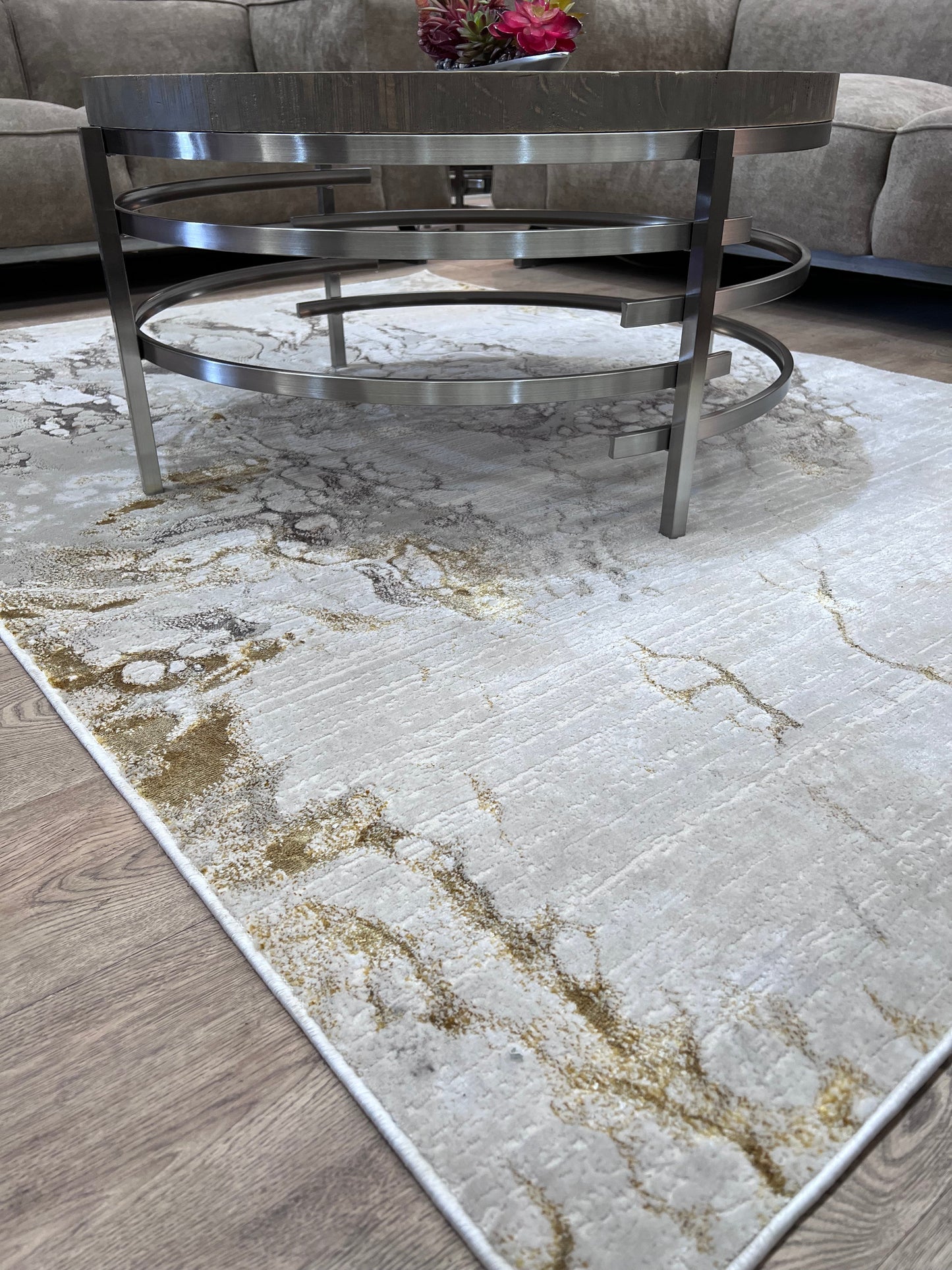 Maximus Iridescence Indoor | Outdoor Area Rug, Gold & Silver