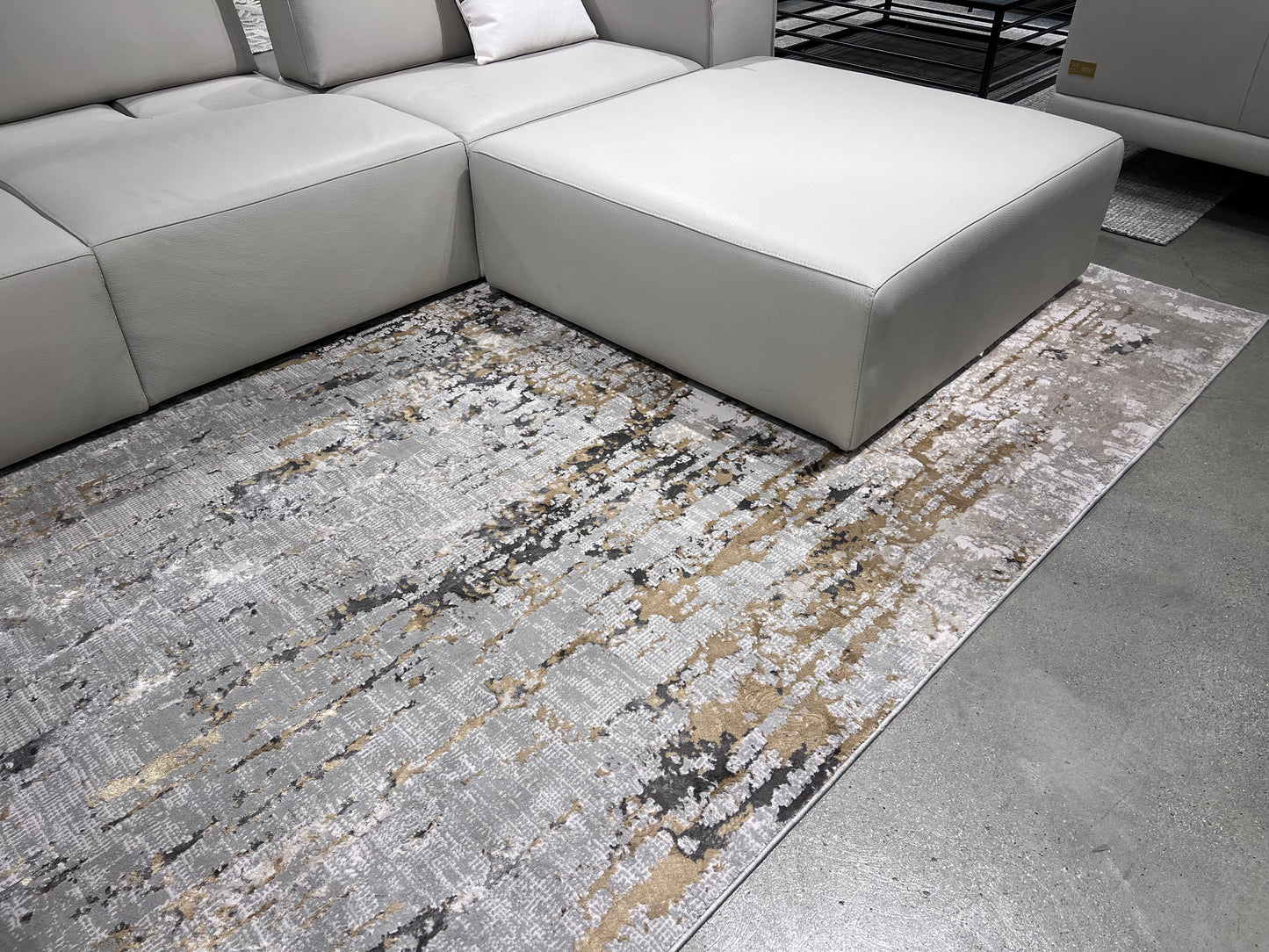 Devo Celestial Whispers Area Rug, Platinum & Gray
