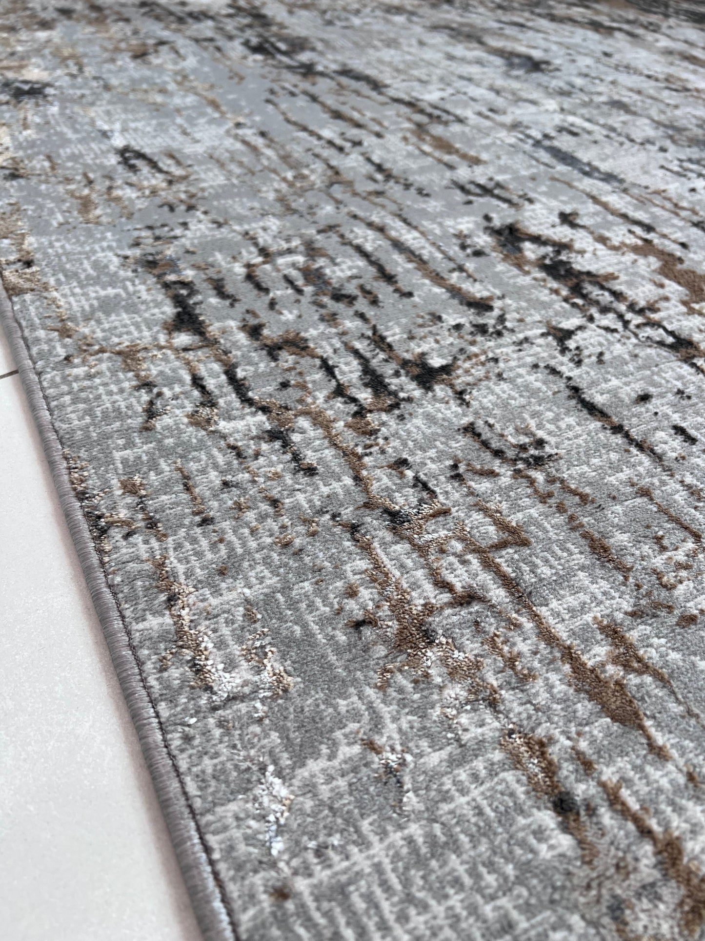 Devo Celestial Whispers Area Rug, Platinum & Gray