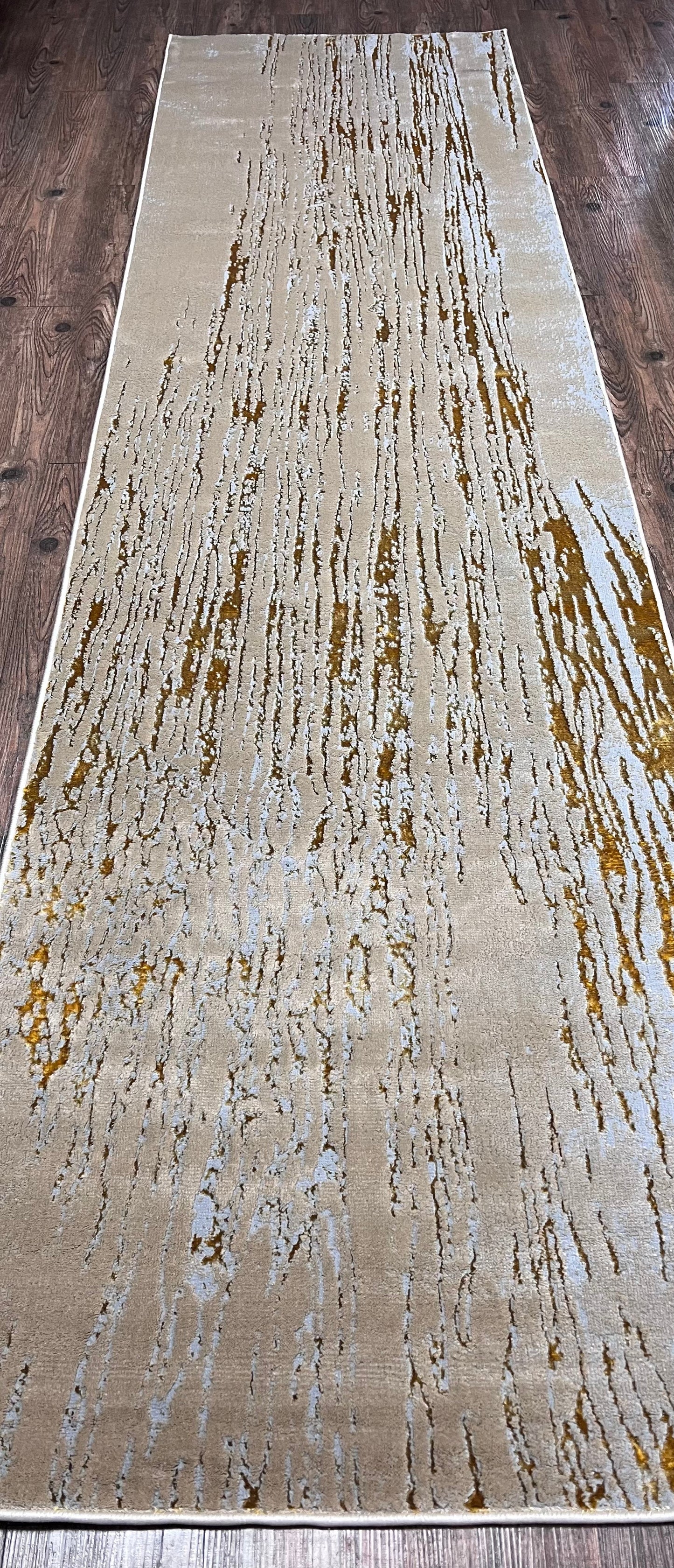 Maximus Golden Rain Indoor | Outdoor Area Rug, Beige & Gold