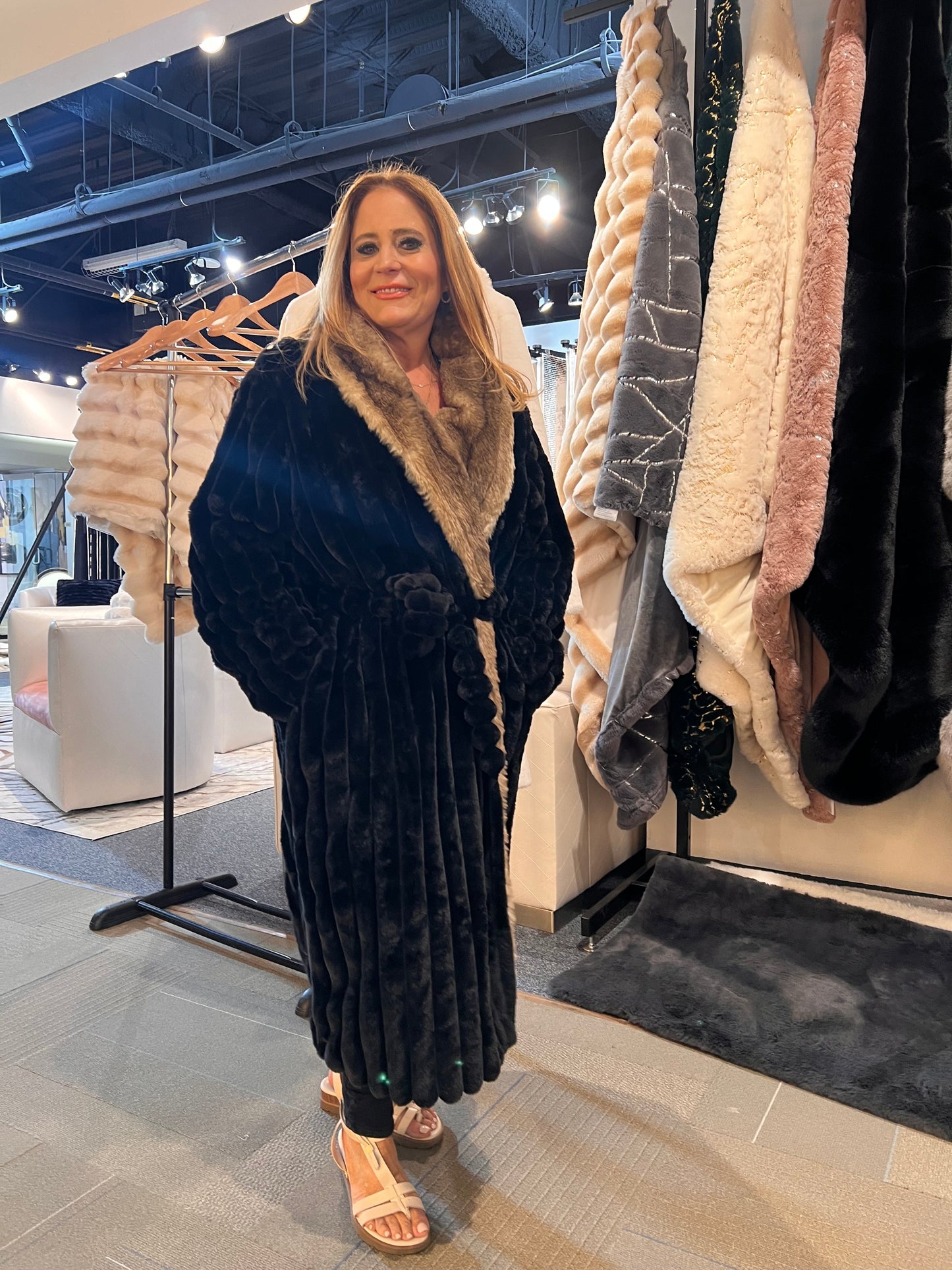 Rexa Luxury Faux Chinchilla Fur Robe, Assorted Colors