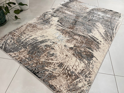 Biv Whiskers Indoor | Outdoor Area Rug, Gray & Silver
