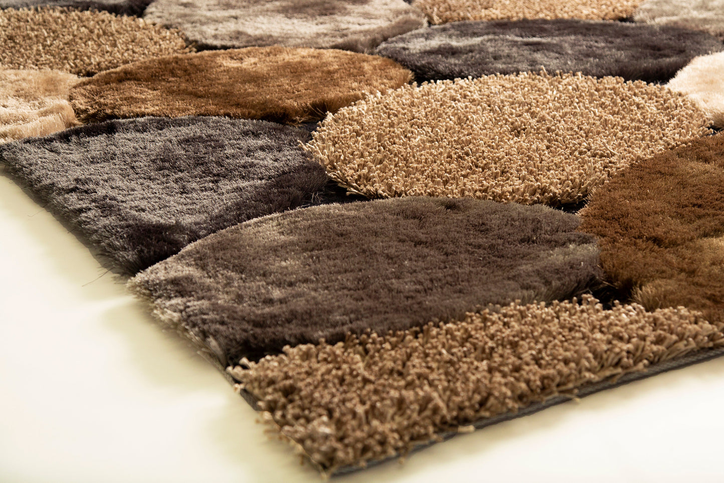 S.V.D. Pitfall Area Rug, Assorted Multicolor