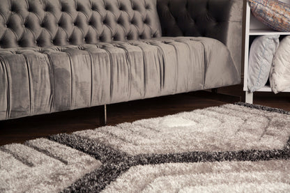 Sorrento 3D Honeycomb Shield Shag Area Rug, Silver