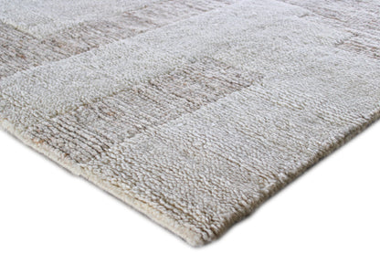 Finite Mosaics, Perpetual Labyrinth Area Rug, Ivory & Beige