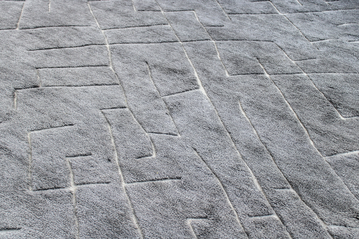 Finite Mosaics, Twisted Labyrinth Area Rug, Gray