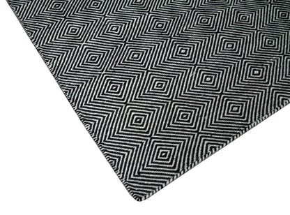 Finite Mosaics, Pinpoint Area Rug, Ivory & Black