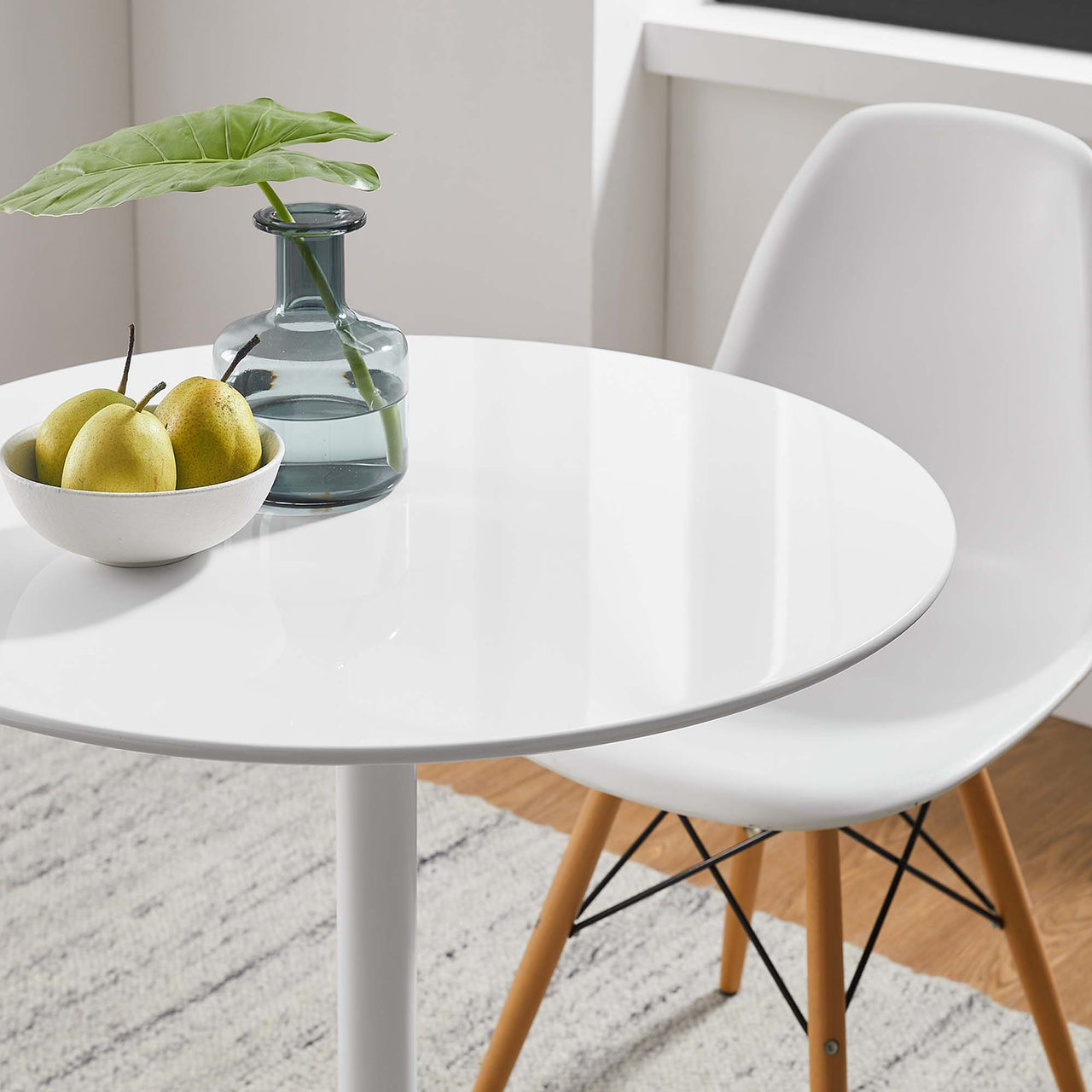 Ensemble Round Dining Table, Extra Small, White