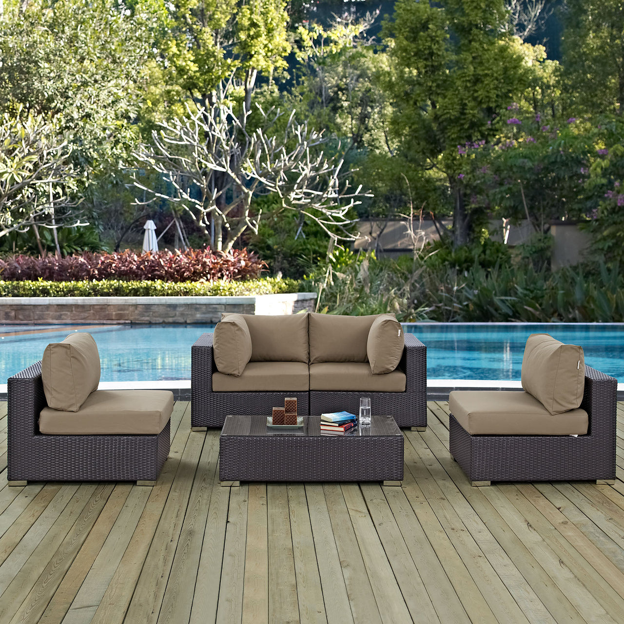 Convene 5 Piece Outdoor Patio Sectional Set, Espresso & Mocha