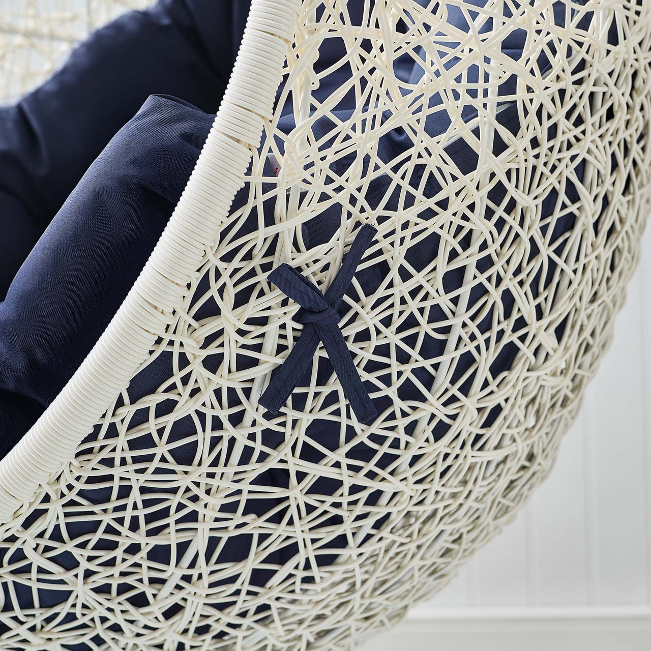 Shell Alfresco Swing Chair w/ Stand, White & Navy