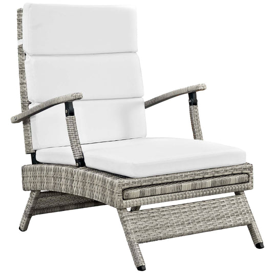 Seluna Alfresco Chaise Lounge, Light Gray & White