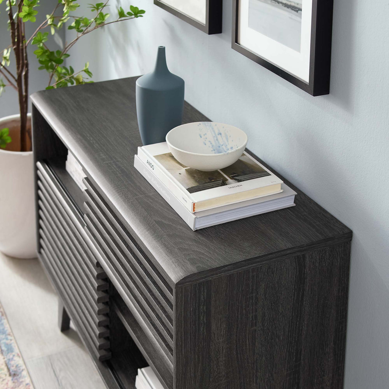 Render Display Stand, Charcoal