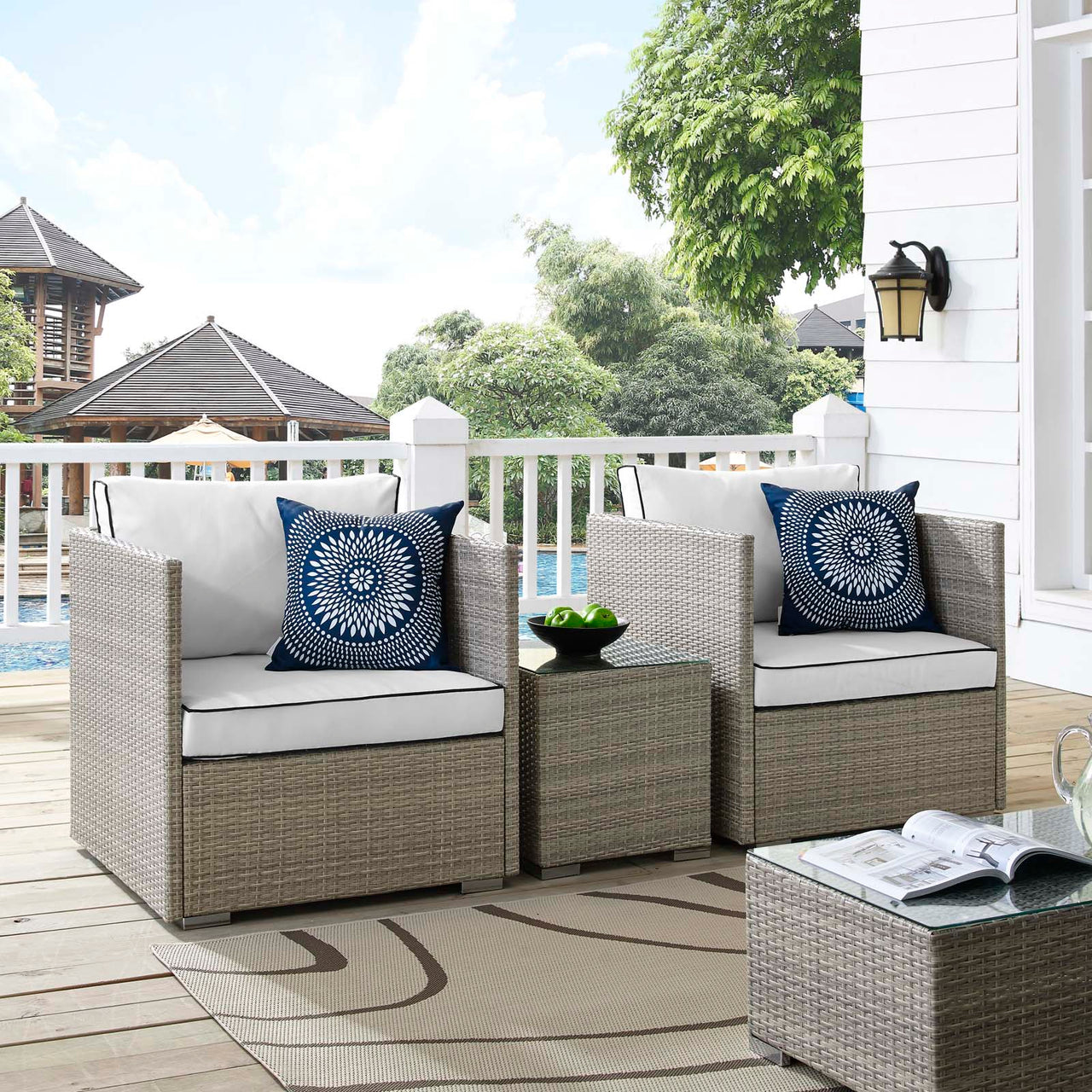 Gerrymander 3-Piece Alfresco Sectional Set, Light Gray & White