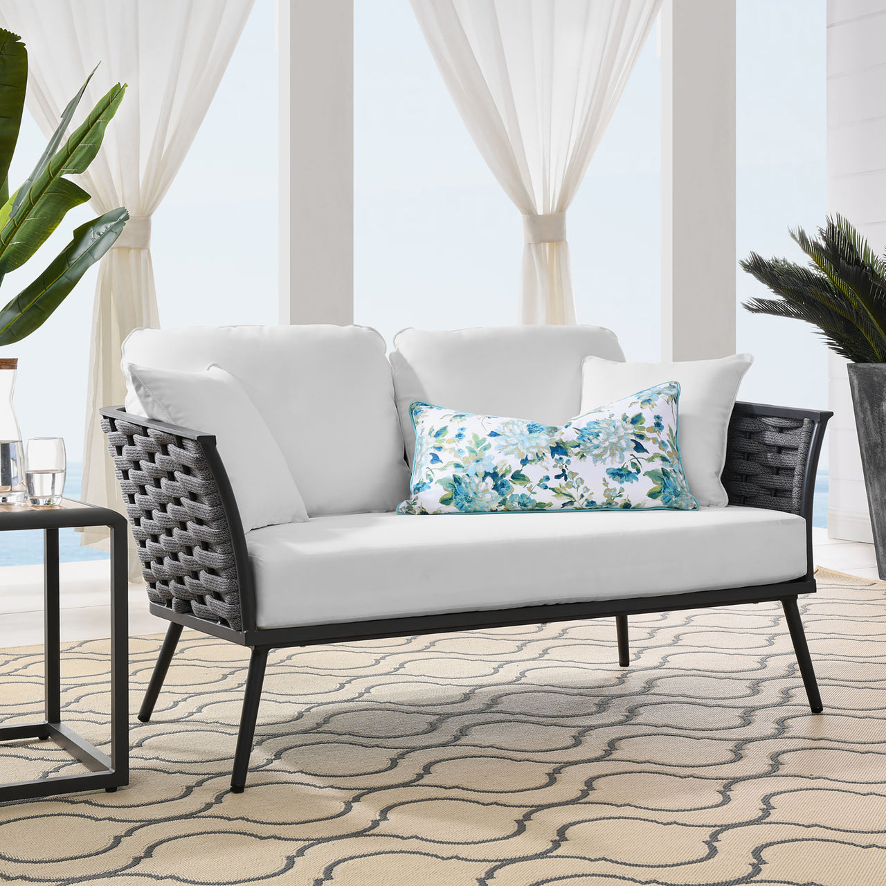 Stellan Alfresco Loveseat, Gray & White