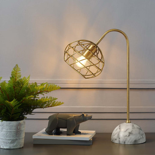 Aurressa Table Lamp, Gold
