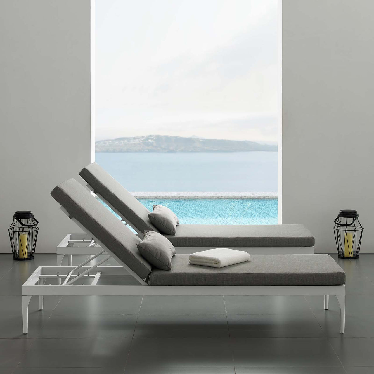 Viewpoint Sunlounger Chair, Gray