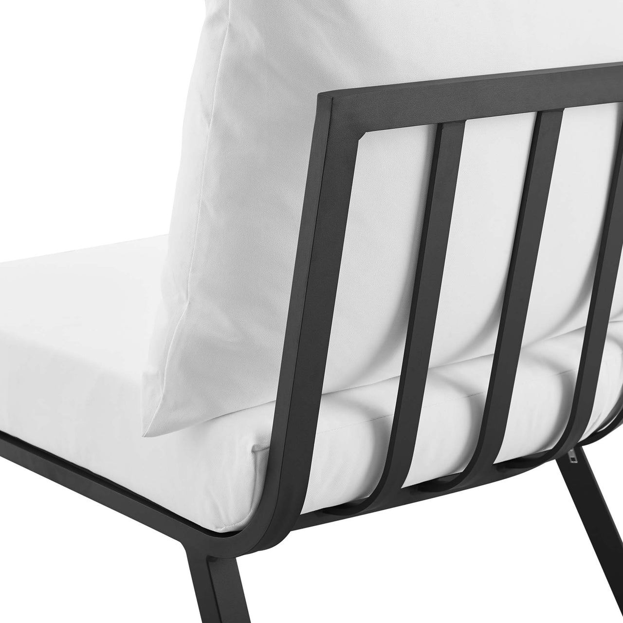 Ocevara Alfresco Corner Chair | Outdoor Modular Sectional Component, Gray & White