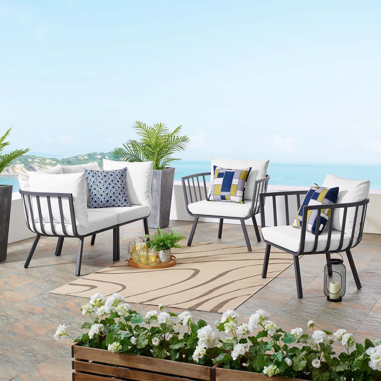 Ocevara 4-Piece Alfresco Lounge Set B, Gray & White