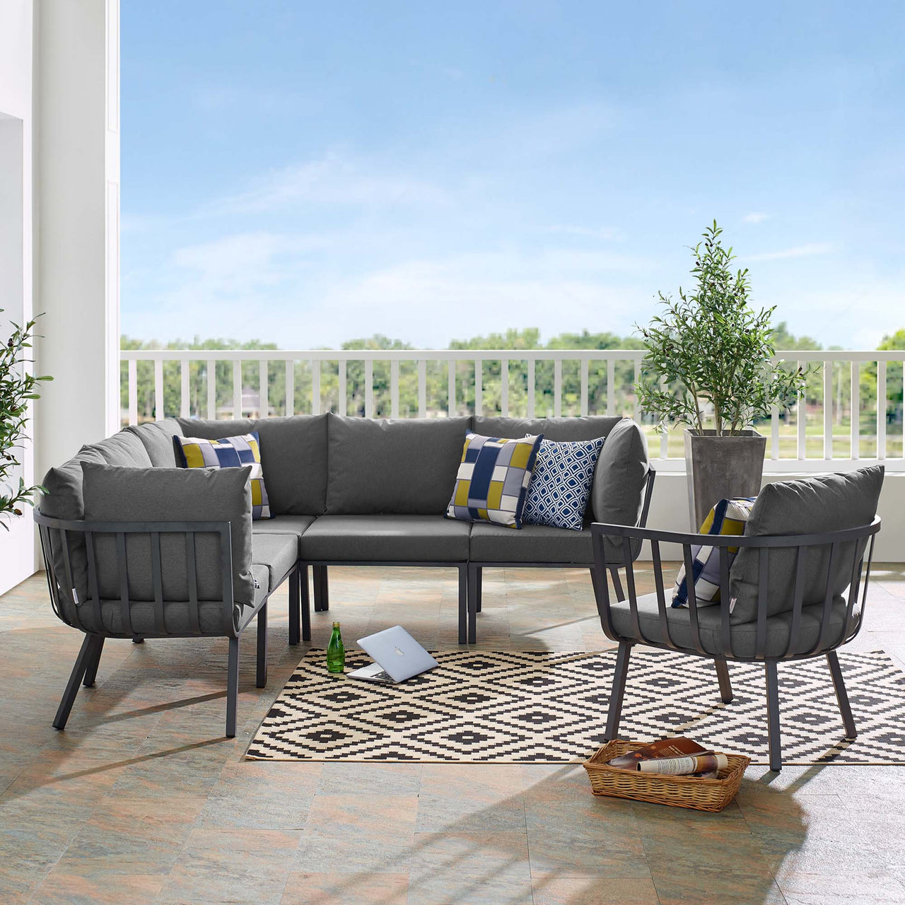 Ocevara 6-Piece Alfresco Lounge Set A, Gray & Charcoal