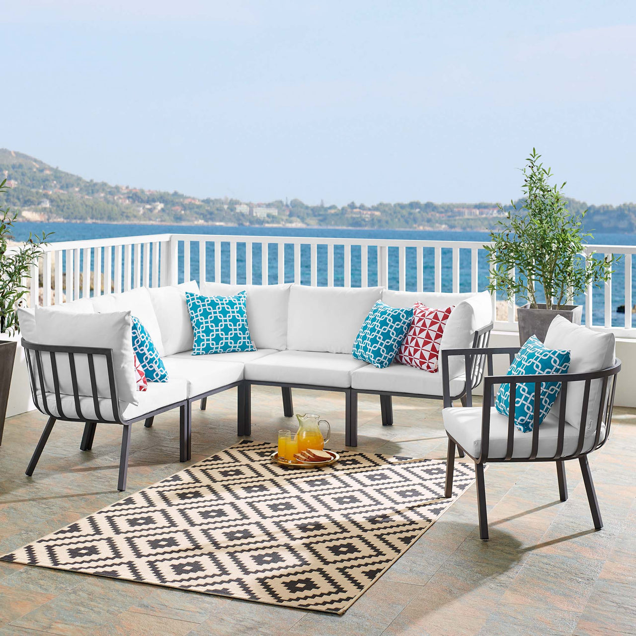 Ocevara 6-Piece Alfresco Lounge Set A, Gray & White