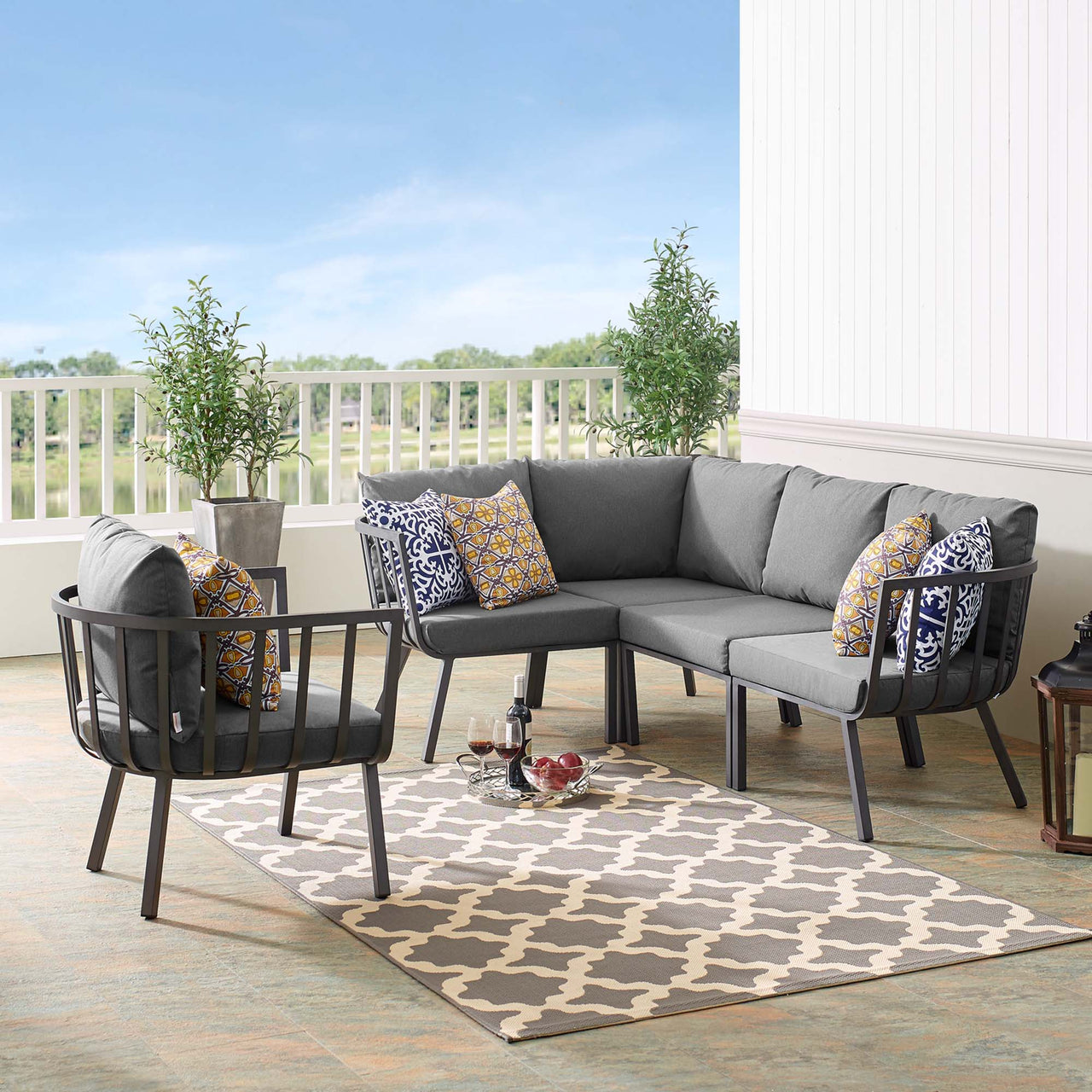 Ocevara 5-Piece Alfresco Lounge Set A, Gray & Charcoal