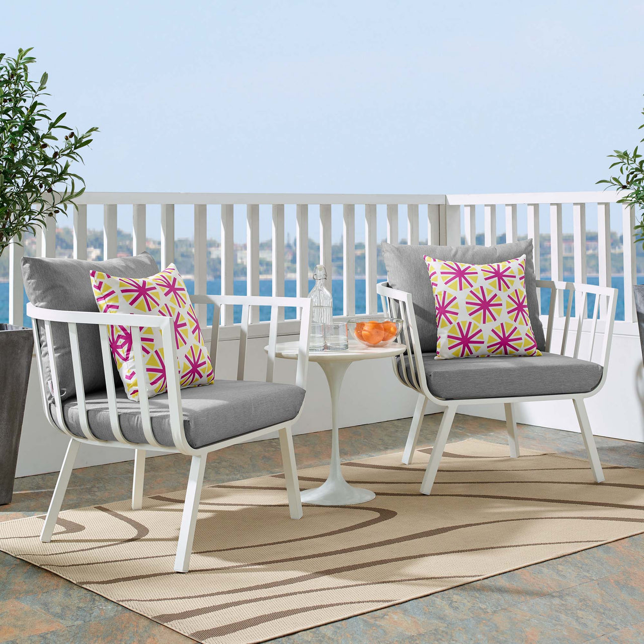 Ocevara Alfresco Armchair Set of 2, White & Gray