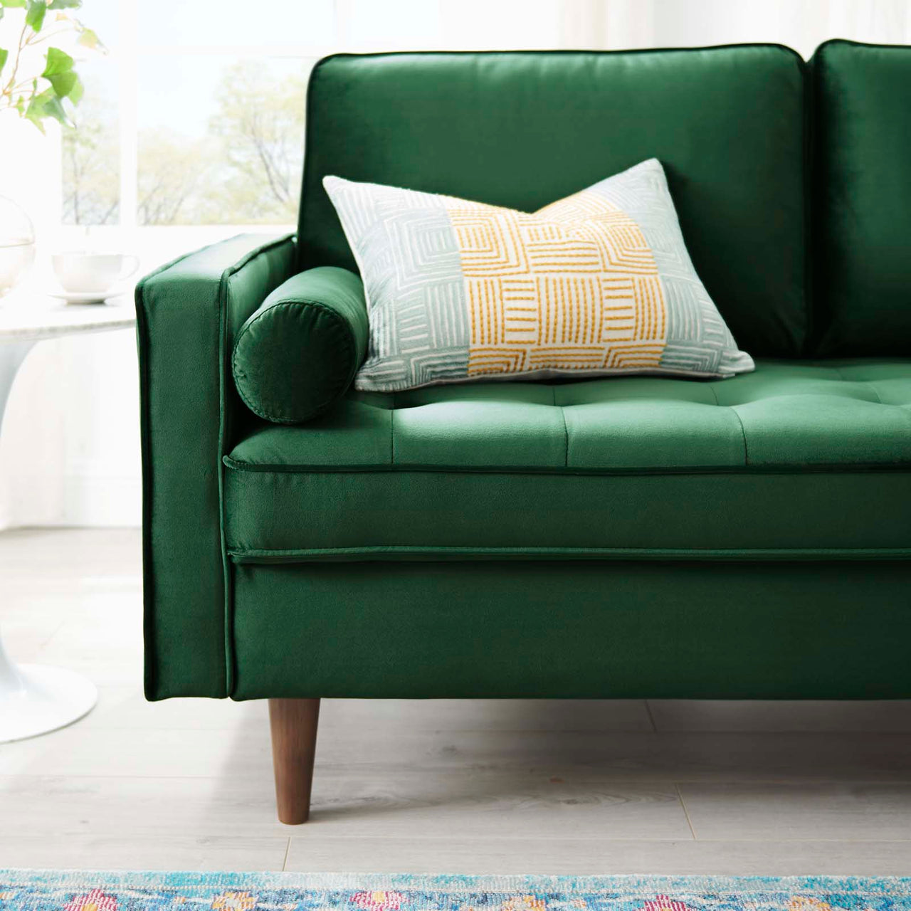 Bravien Upholstered Velvet Loveseat, Green