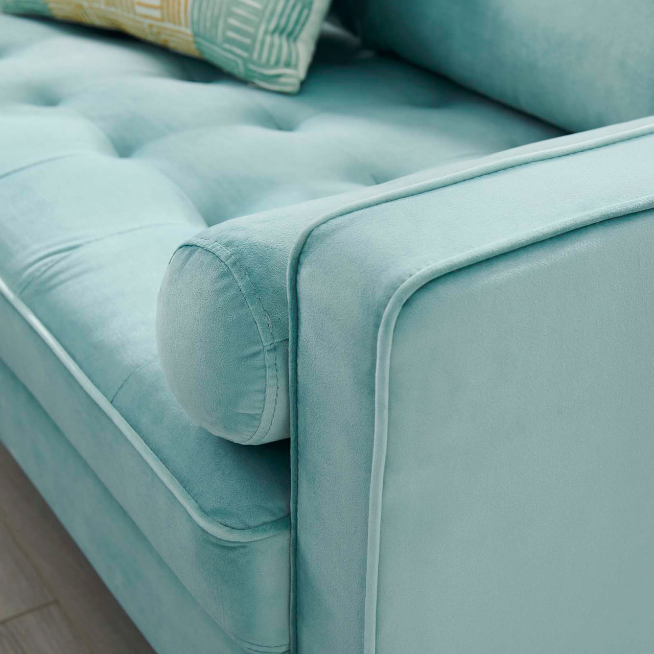 Bravien Upholstered Velvet Loveseat, Mint