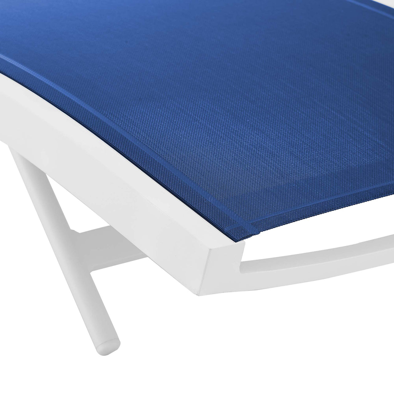 Dive Alfresco Chaise Sunlounger Set of 4, White & Navy