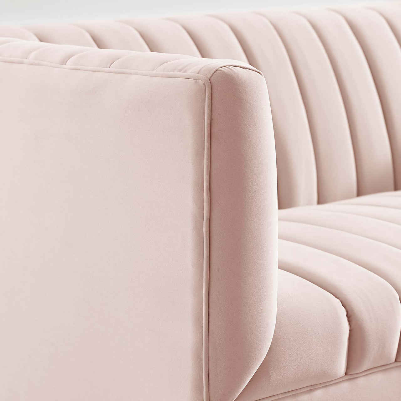 Dapper Upholstered Velvet Loveseat, Pink