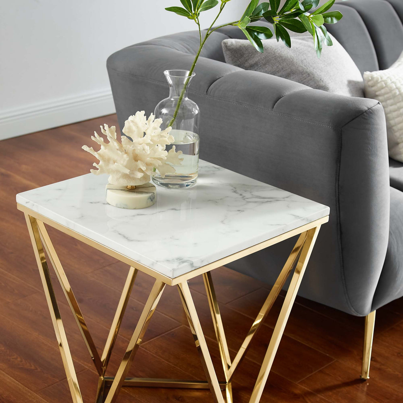Vanyth End Table, Gold & White