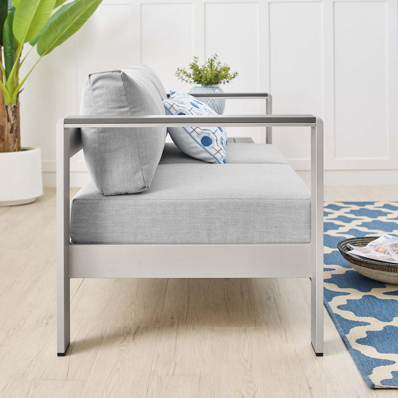 Shorea Sunbrella® Fabric Aluminum Alfresco Loveseat, Silver & Gray