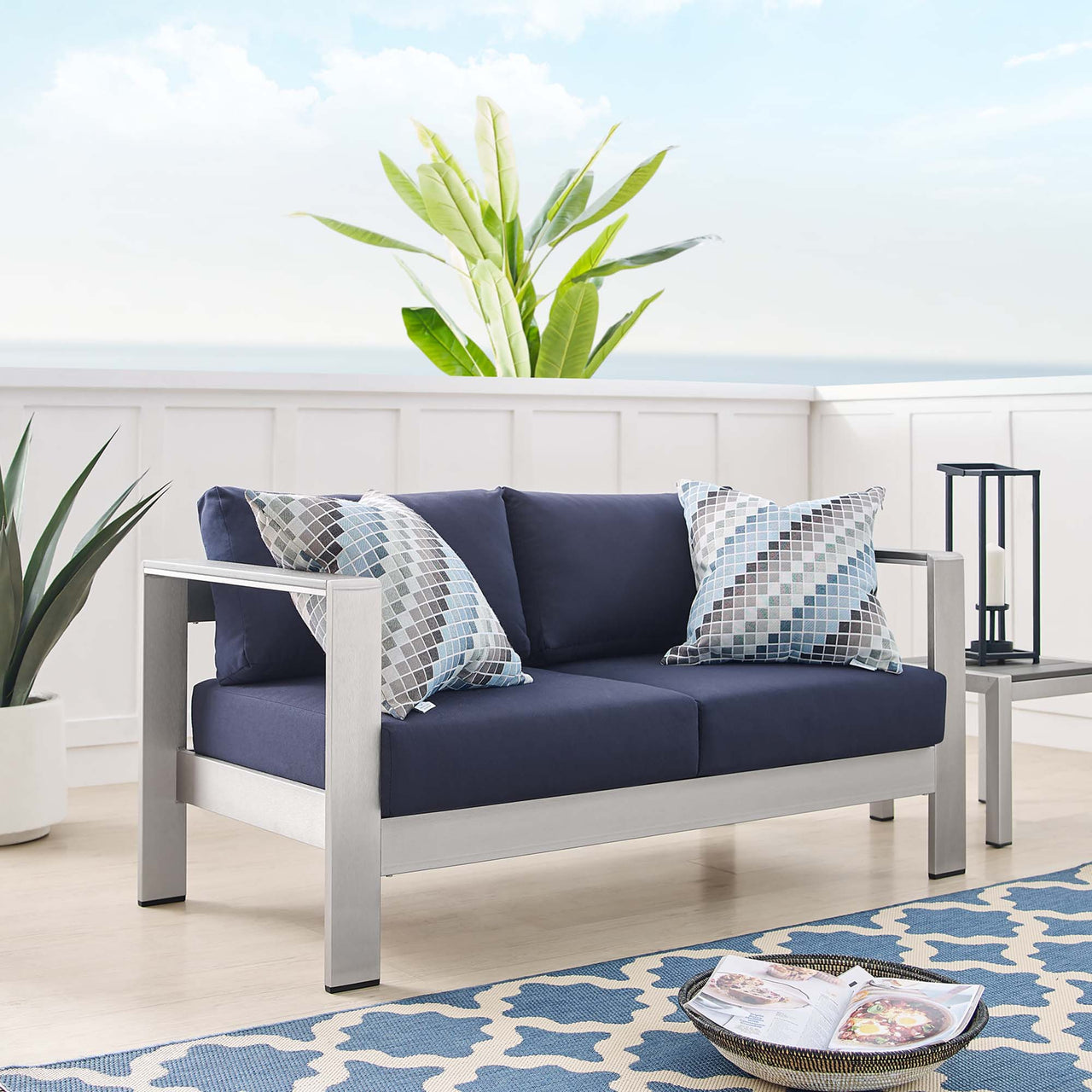 Shorea Sunbrella® Fabric Aluminum Alfresco Loveseat, Silver & Navy