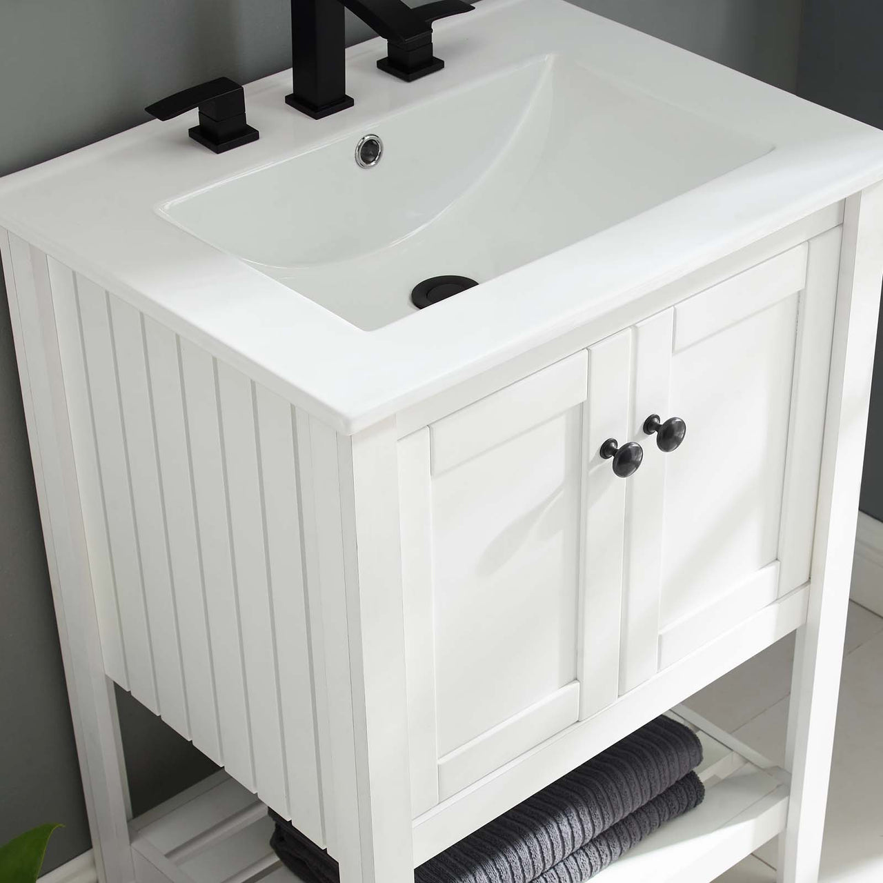Carlyle Vanity Unit, Small, White