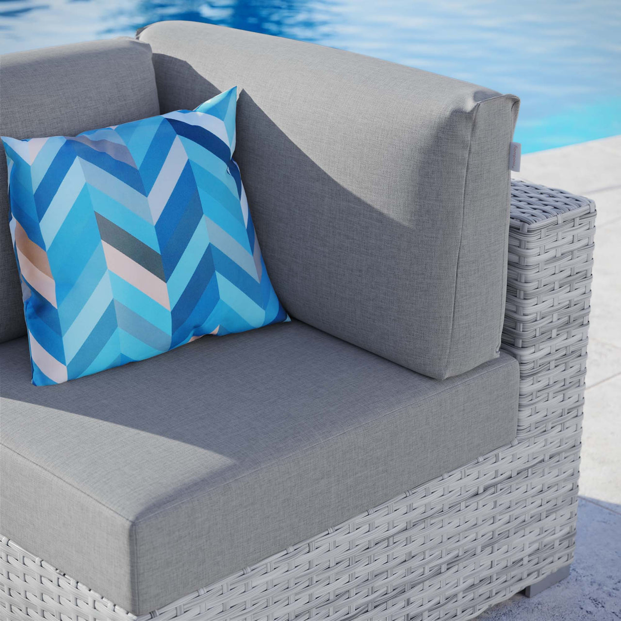 Conversation Alfresco Corner Chair | Outdoor Modular Sectional Component, Light Gray & Gray