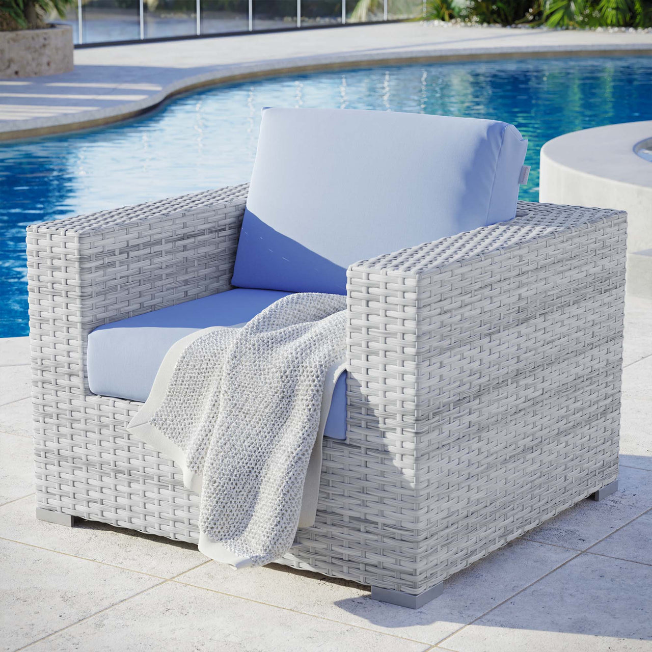 Conversation Alfresco Armchair, Light Gray & Light Blue
