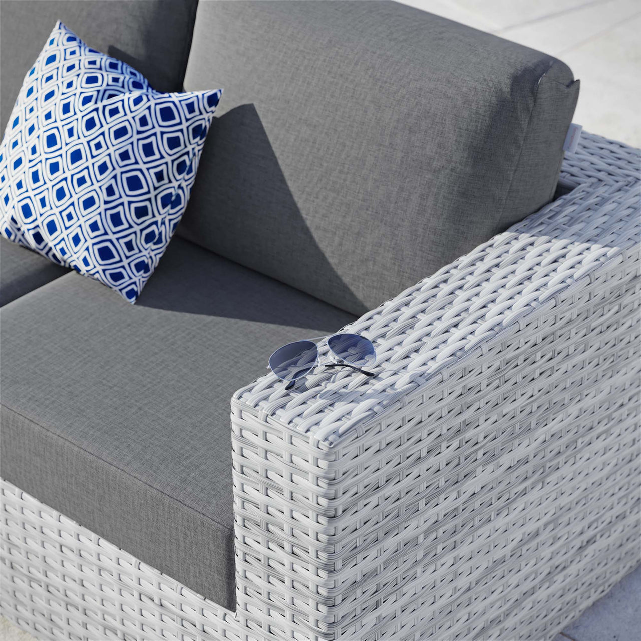Conversation Alfresco Right-Arm Loveseat | Outdoor Modular Sectional Component, Light Gray & Charcoal