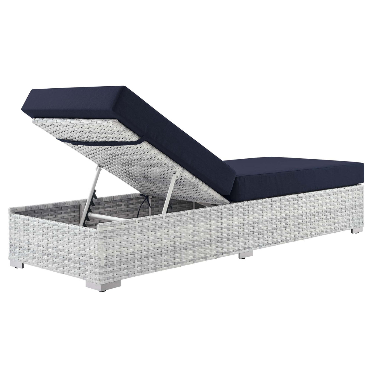 Conversation Alfresco Chaise, Light Gray & Navy