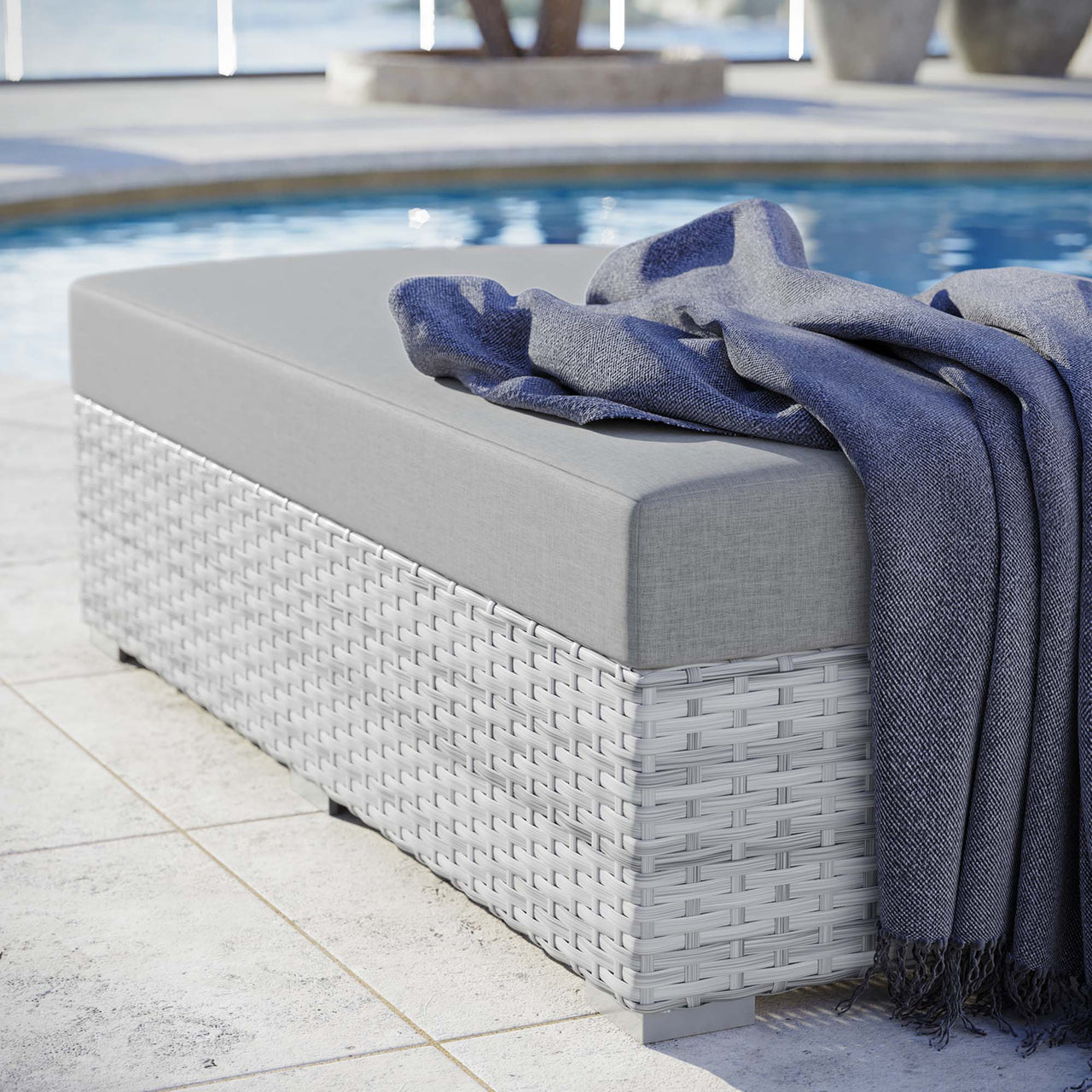 Conversation Alfresco Rectangular Ottoman, Light Gray & Gray