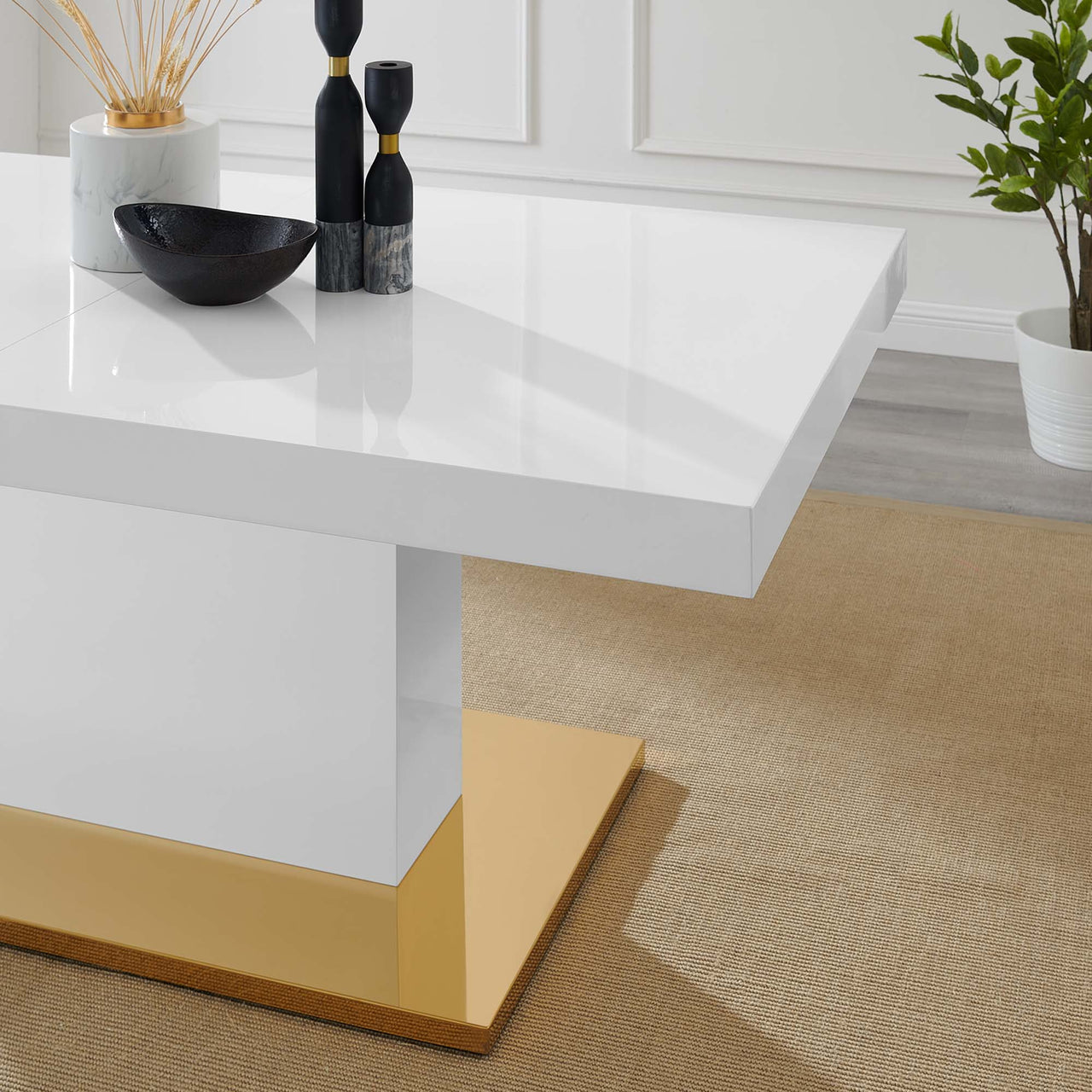 Divisa Extendable Dining Table, White & Gold