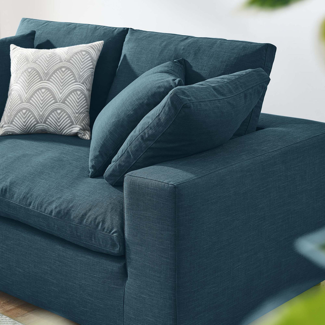 Angelic Cloudblend Loveseat, Azure