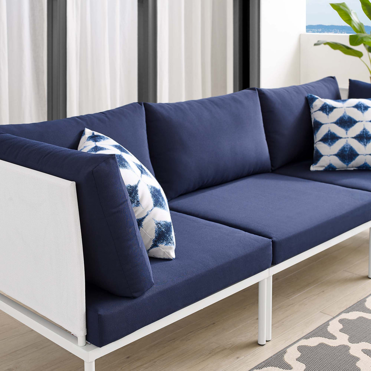 Harmonize Sunbrella® Alfresco Sofa, White & Navy